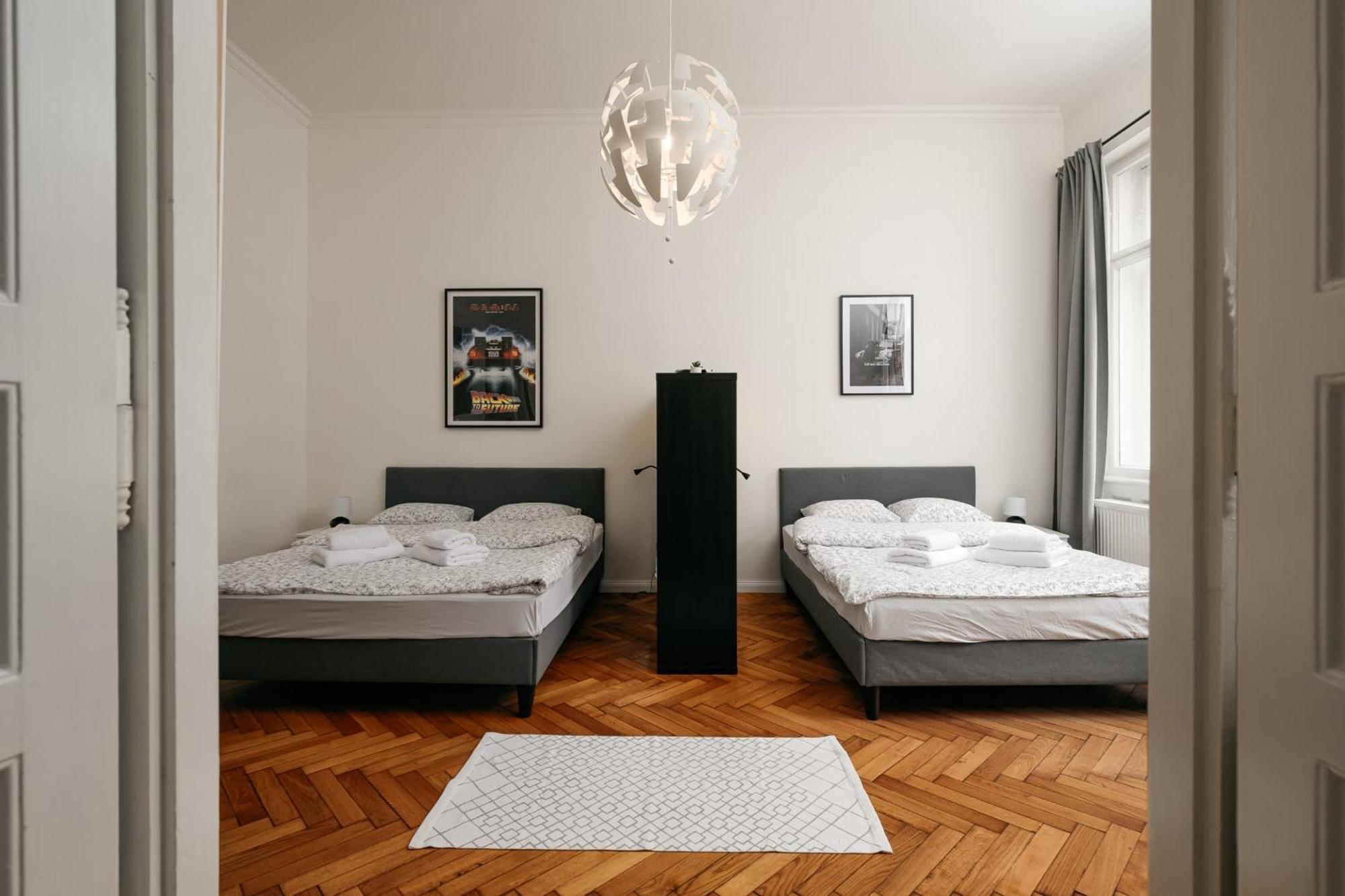Comfortable And Cosy Apt A Few Steps From Dancing House And Naplavka Dance Prague Exterior photo
